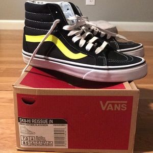 Women’s Vans high tops
